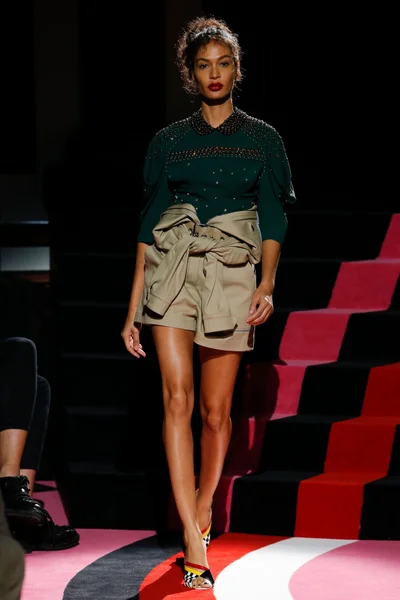 Look 30